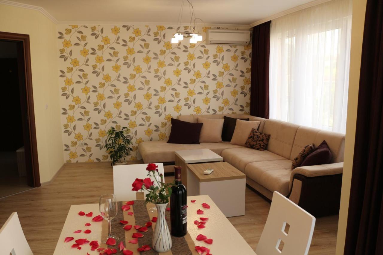 Vello Apartments Byala  Dış mekan fotoğraf